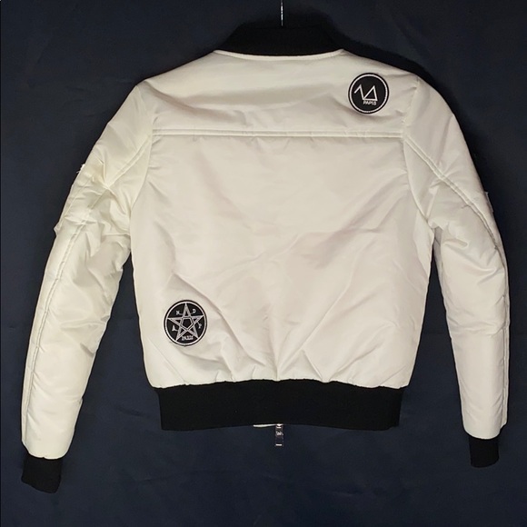 The New Designers by Alexander Pap - Picture 8 of 8